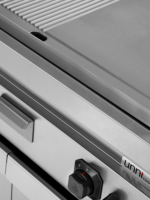 Work Tables Category 1 | Griddle plate Gas– 1/2 Smooth + 1/2 Grooved - G70GP20+GS-K - Image 4
